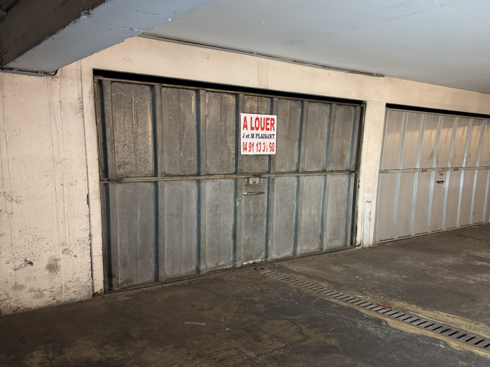 location-parking-box-Marseille-13005-
