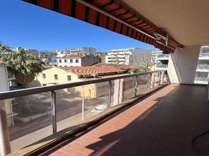location-appartement-Marseille-13008-4 pièces
