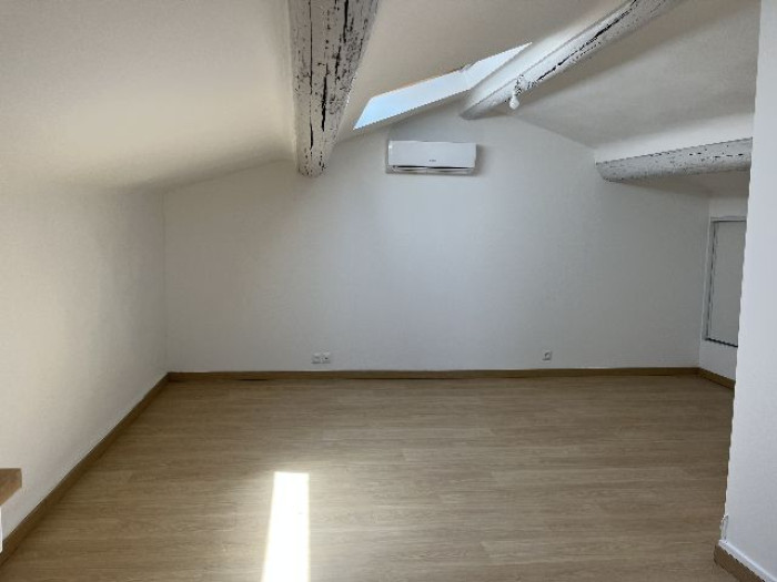 location-appartement-Marseille-13006-1 pièce