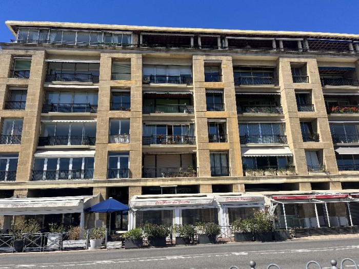 vente-appartement-Marseille-13002-4 pièces