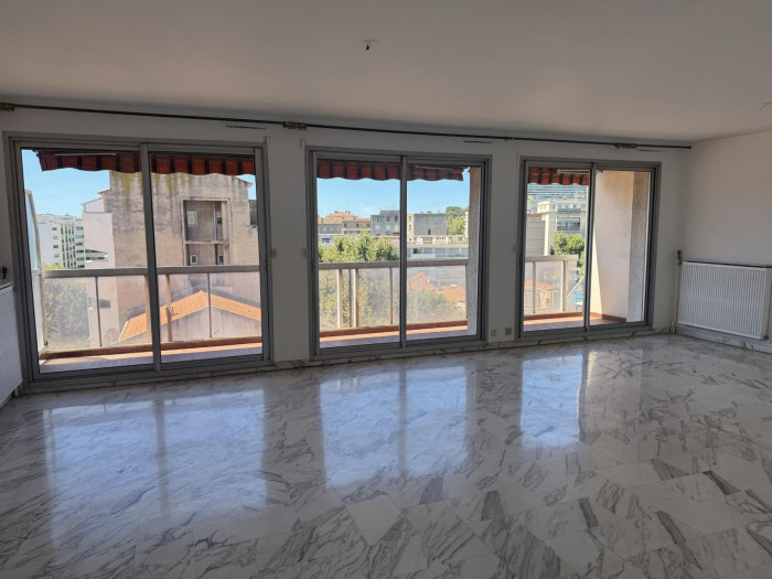 location-appartement-Marseille-13008-4 pièces