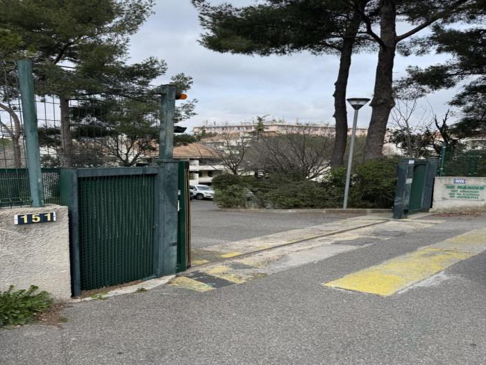 vente-parking-box-Marseille-13009-