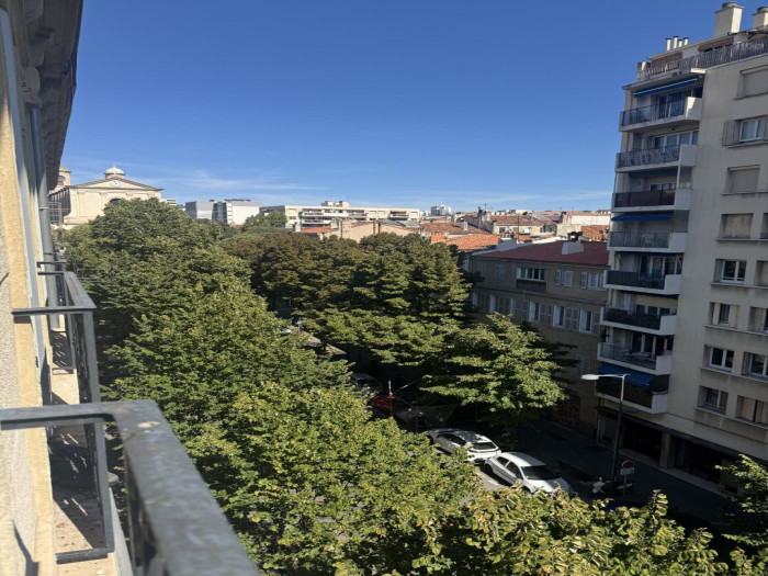 location-appartement-Marseille-13004-2 pièces