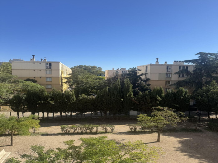 vente-appartement-Marseille-13009-4 pièces