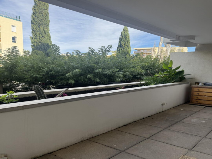 vente-appartement-Marseille-13008-1 pièce