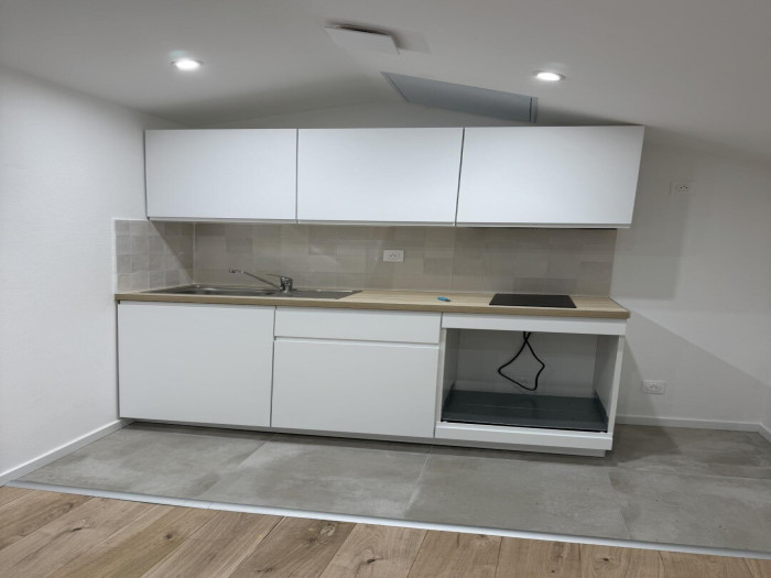 location-appartement-Sanary-83110-1 pi&egrave;ce