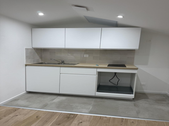 location-appartement-Sanary-83110-1 pi&egrave;ce