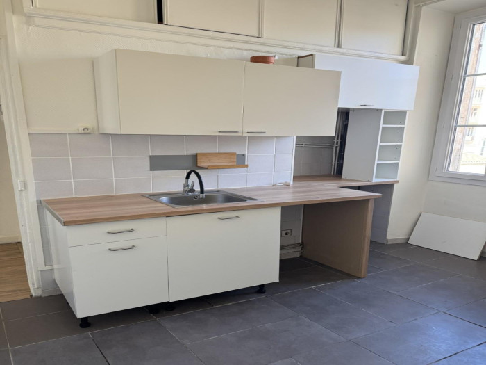 location-appartement-Marseille-13006-3 pi&egrave;ces