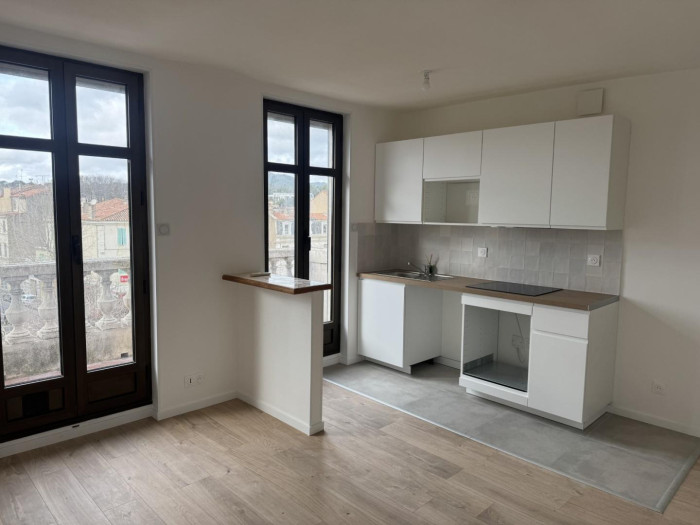 location-appartement-Aubagne-13400-3 pi&egrave;ces