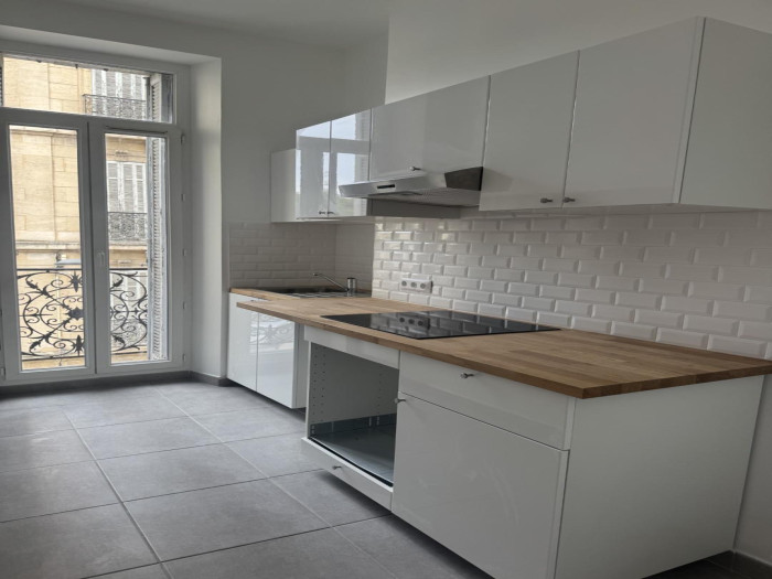 location-appartement-Marseille-13004-2 pi&egrave;ces