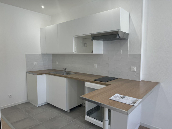 location-appartement-Marseille-13006-2 pi&egrave;ces