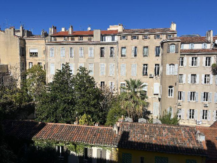 location-appartement-Marseille-13006-3 pi&egrave;ces