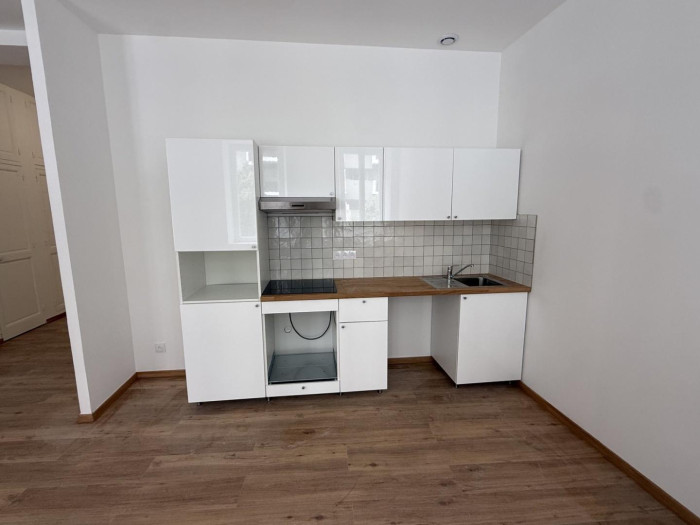 location-appartement-Marseille-13006-4 pi&egrave;ces