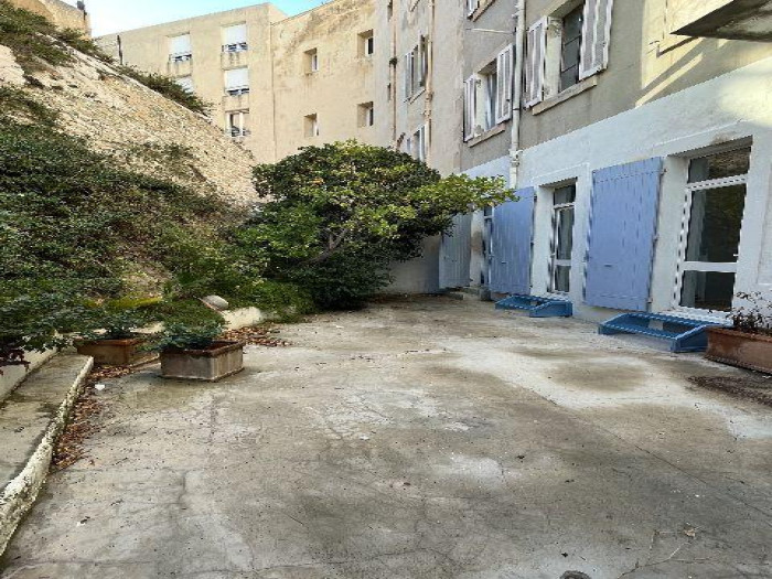 location-appartement-Marseille-13007-3 pi&egrave;ces