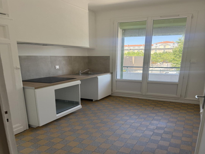 location-appartement-Marseille-13003-3 pi&egrave;ces