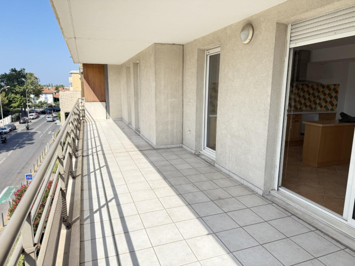 location-appartement-Marseille-13008-3 pi&egrave;ces