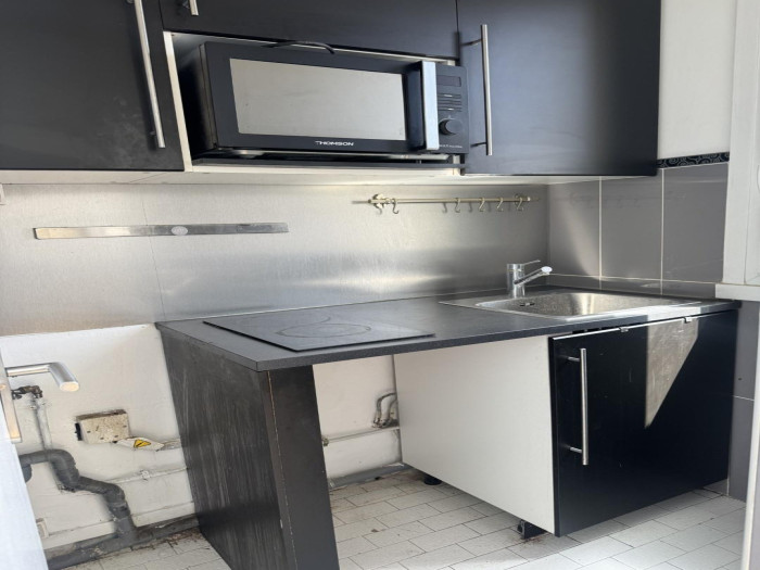 location-appartement-Marseille-13006-2 pi&egrave;ces