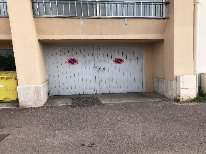 location-parking-box-Marseille-13008-