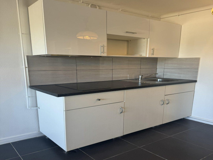 location-appartement-Marseille-13008-1 pi&egrave;ce