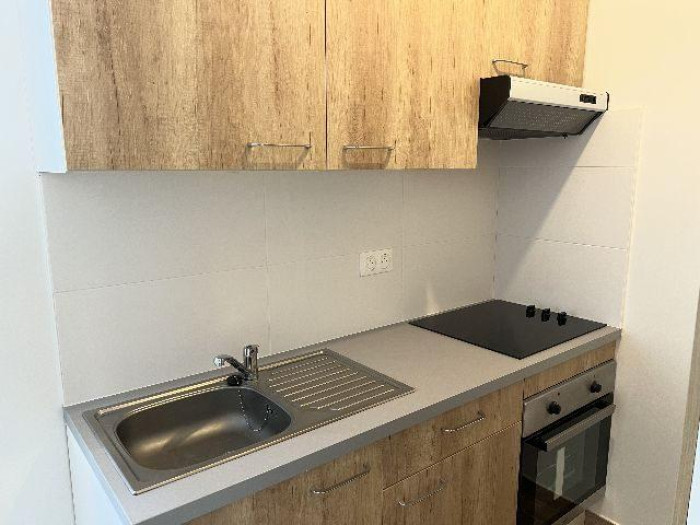 location-appartement-Marseille-13009-1 pi&egrave;ce