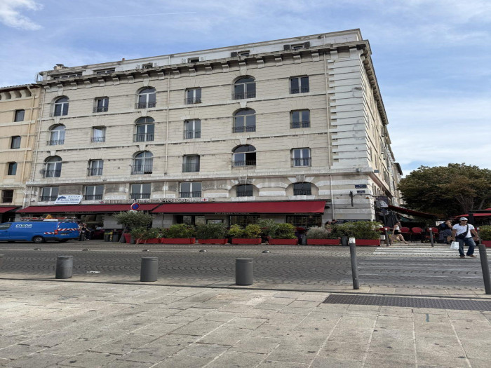 vente-bureaux-Marseille-13001-1 pi&egrave;ce