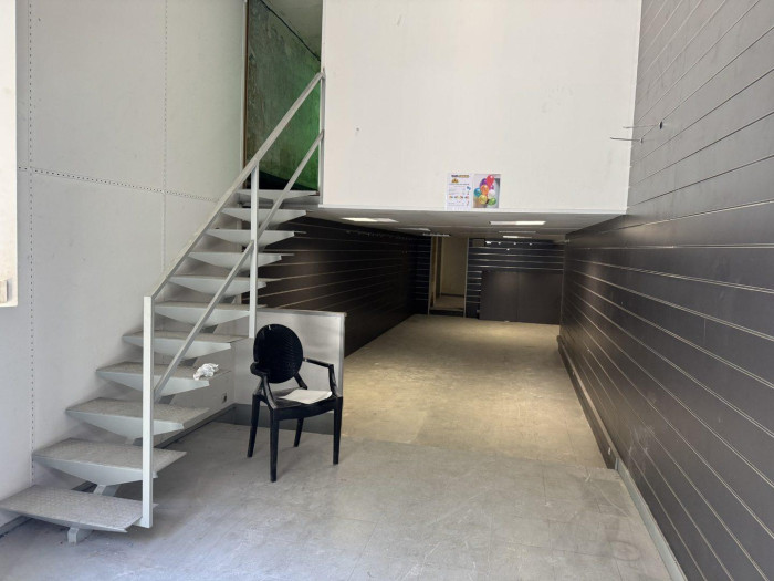 location-boutique-Marseille-13006-