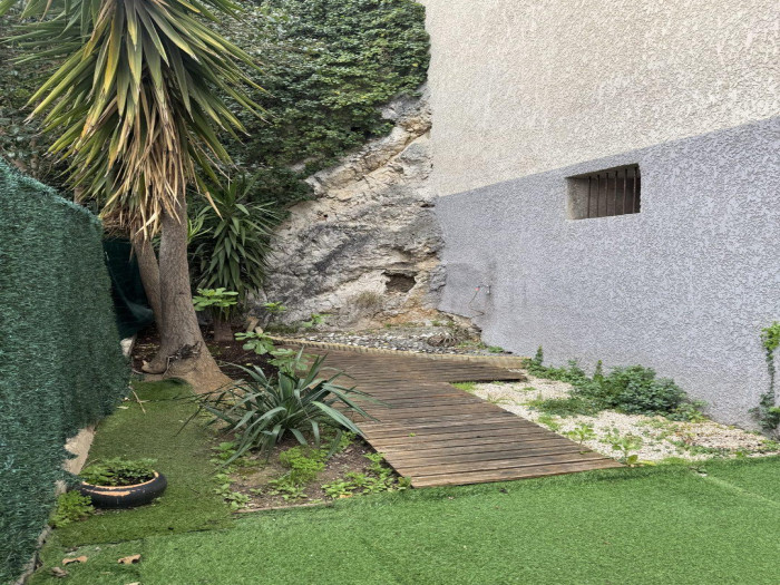 location-appartement-Marseille-13006-2 pi&egrave;ces