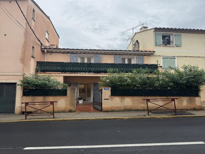 location-appartement-Saint-Cyr-Sur-Mer-83270-4 pi&egrave;ces
