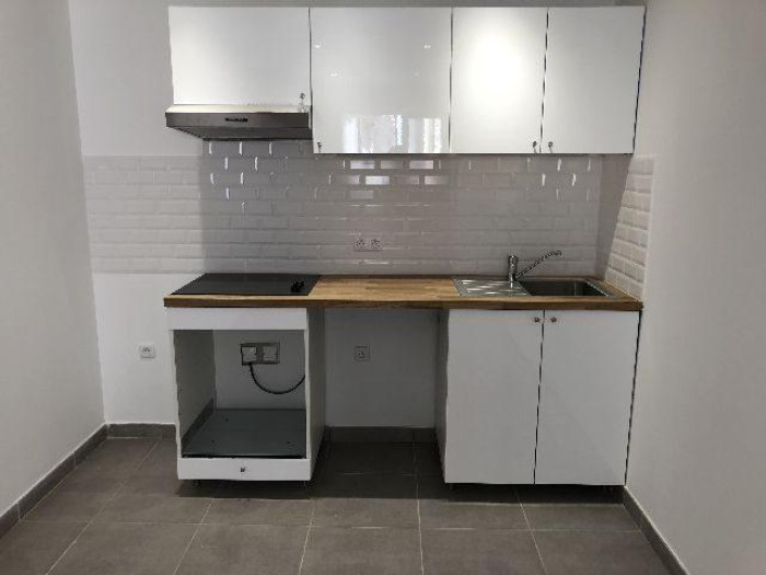 location-appartement-Marseille-13001-2 pi&egrave;ces