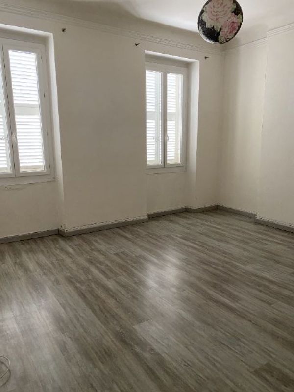 location-appartement-Marseille-13006-3 pièces