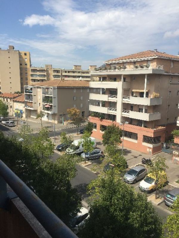 location-appartement-Aubagne-13400-1 pièce